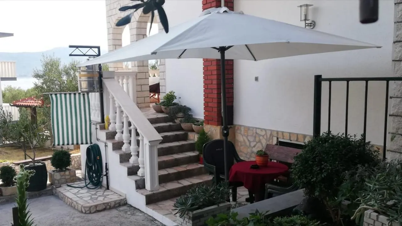 Apartman Daniela Apartment